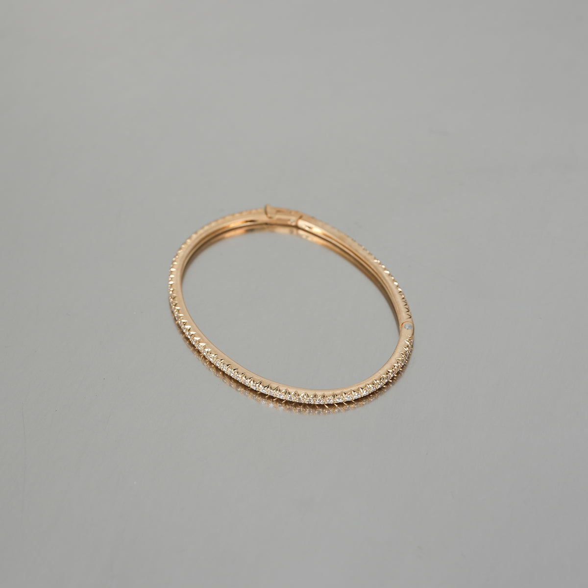 HUMETE COLLECTION 'CLASSIC' BANGLE – hum RESTORE