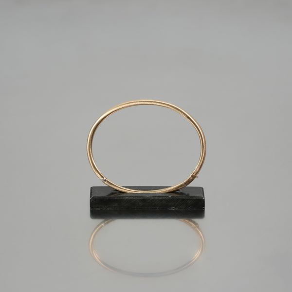 HUMETE COLLECTION 'CLASSIC' BANGLE – hum RESTORE